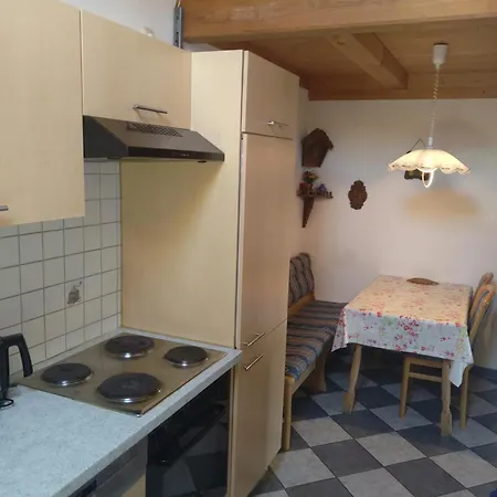 Arbeiterwohnung Entbuchner Hof Appartement *