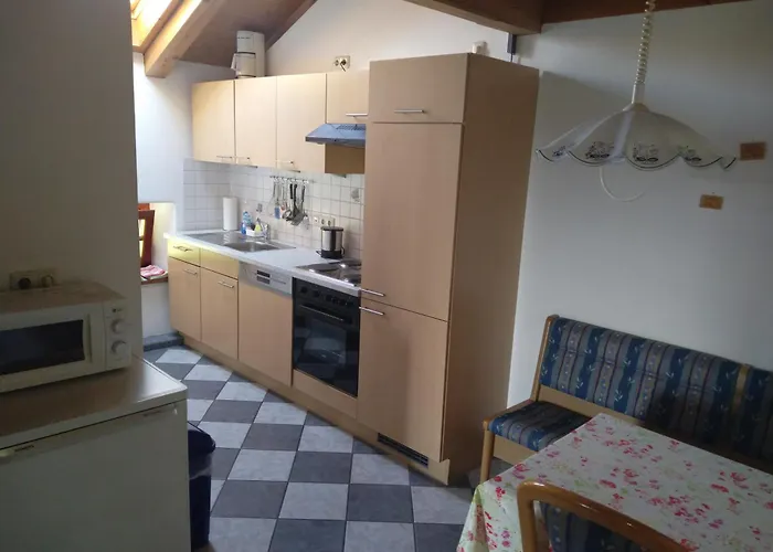 Arbeiterwohnung Entbuchner Hof شقة