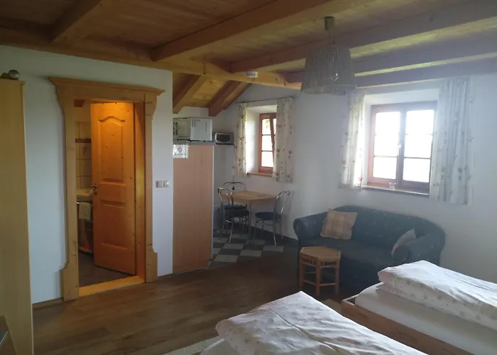 Arbeiterwohnung Entbuchner Hof *