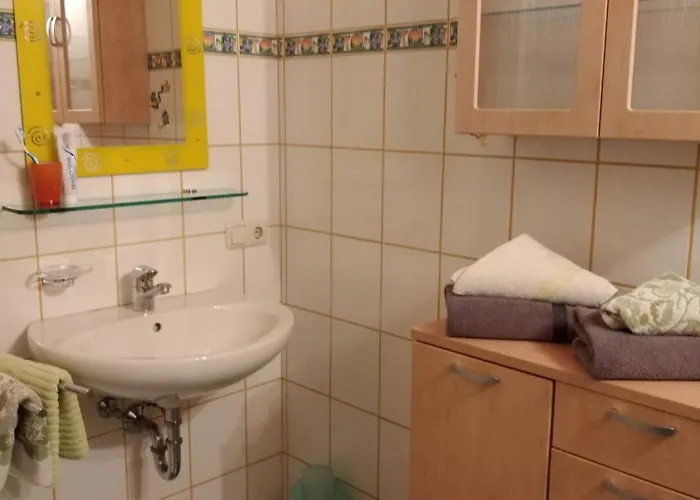 Arbeiterwohnung Entbuchner Hof شقة روهردورف